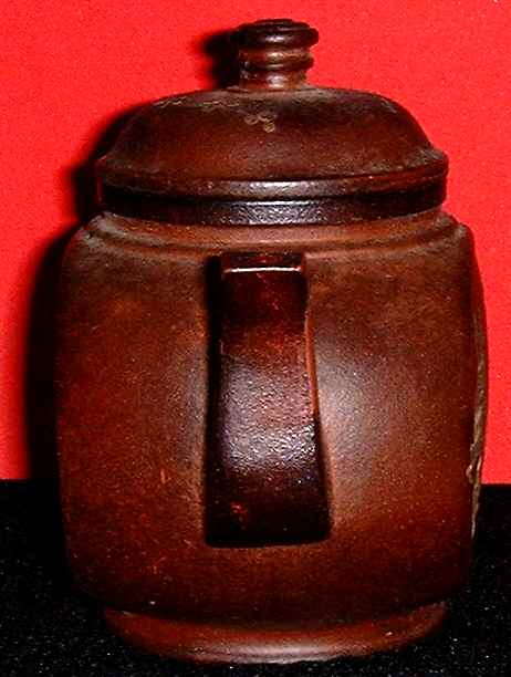 Brown clay tea cup (Front view)